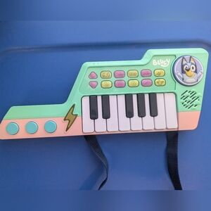 Bluey VTech Keytar Musical Keyboard for Kids
